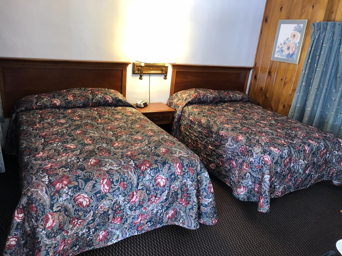 Sun N Snow Hotel Cadillac Extérieur photo
